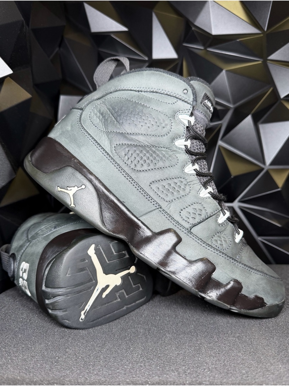 Jordan Retro 9